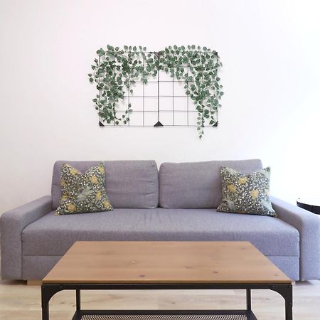 Spring House With Free Private Parking Apartment บูดาเปสต์ ภายนอก รูปภาพ